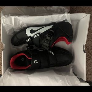 Peloton Cycling Cleats Size 41 (10)